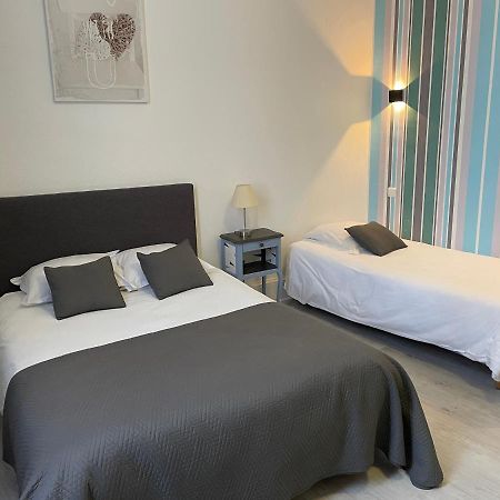 Hotel Au Chapon Fin Poitiers Exterior photo